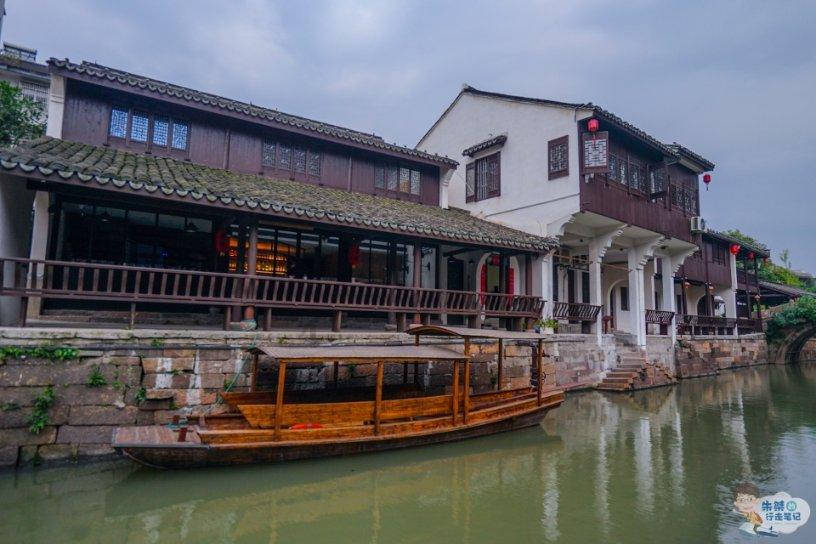 山西吕梁多处违章建筑暴露安全隐患侵害群众权益